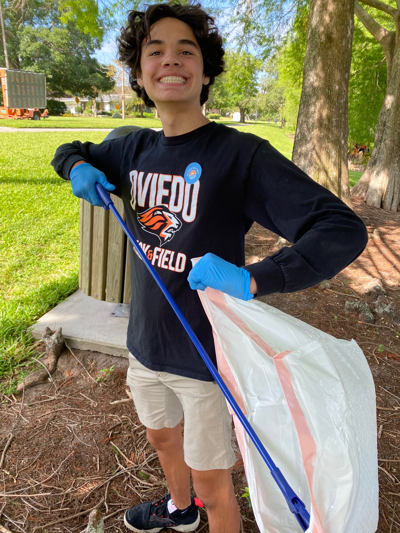 PALP student during a community cleanup service project