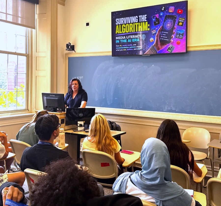 Dr. Monica Robbins leading the Surviving the Algorithm: Media Literacy in the AI Era workshop